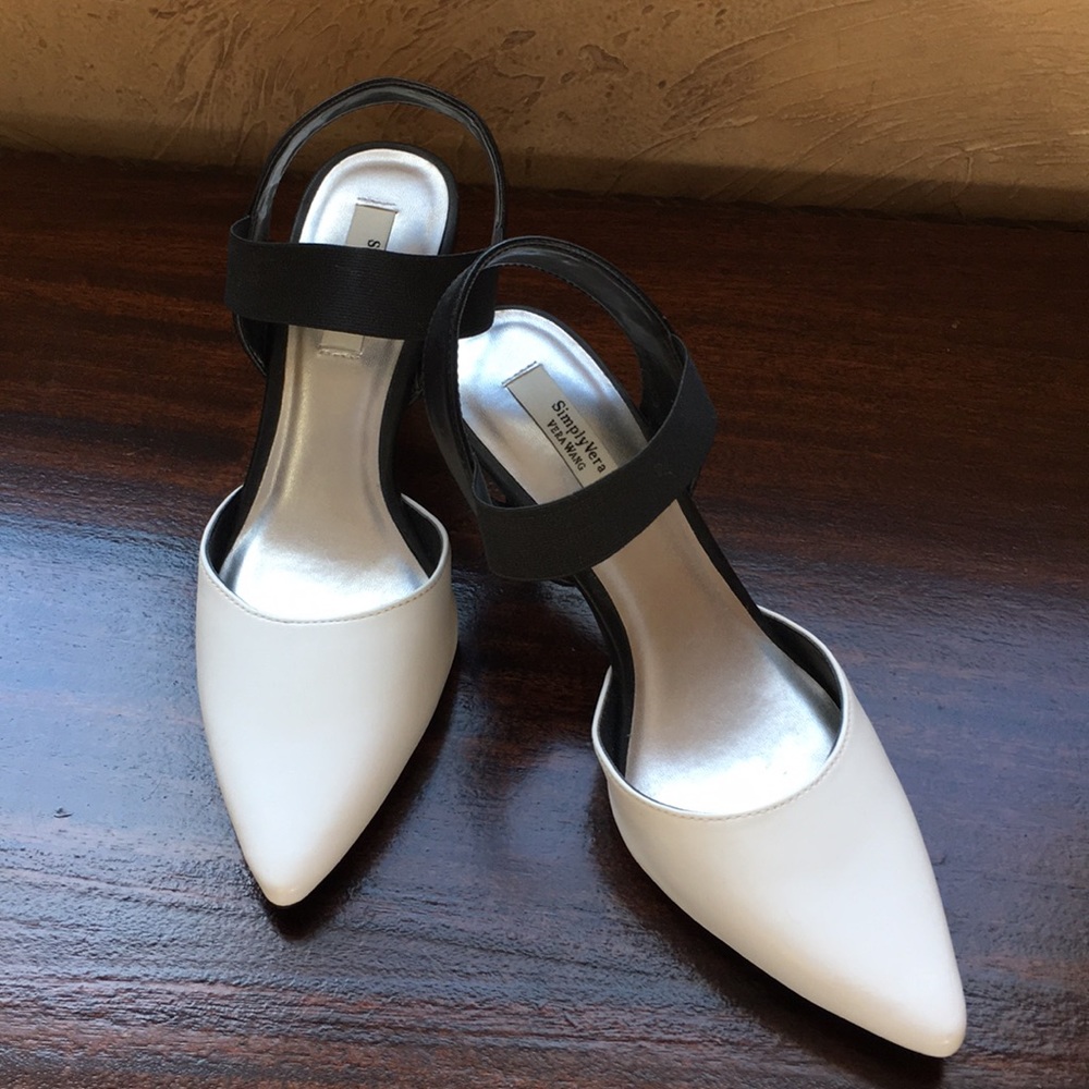 Vera wang heels